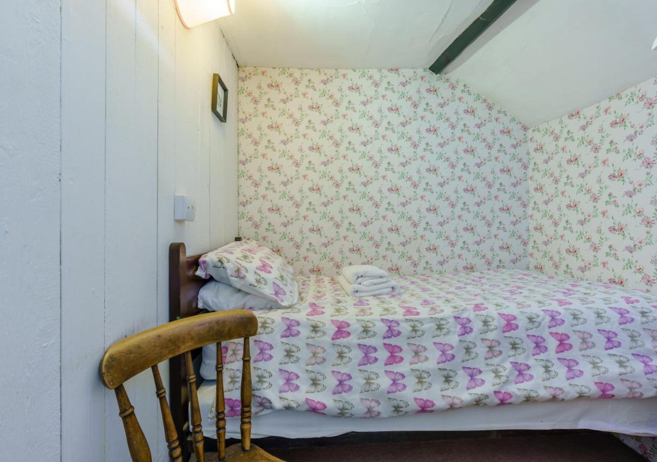 Alice Cottage Robin Hood's Bay Bagian luar foto